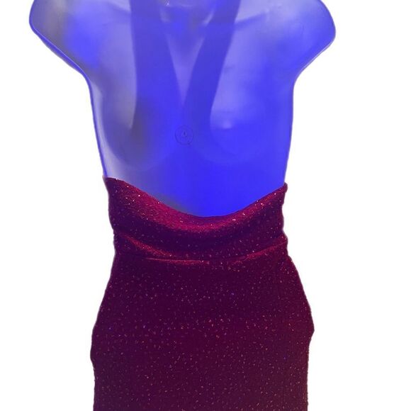 Guess Red Sequin Halter - Picture 3 of 3